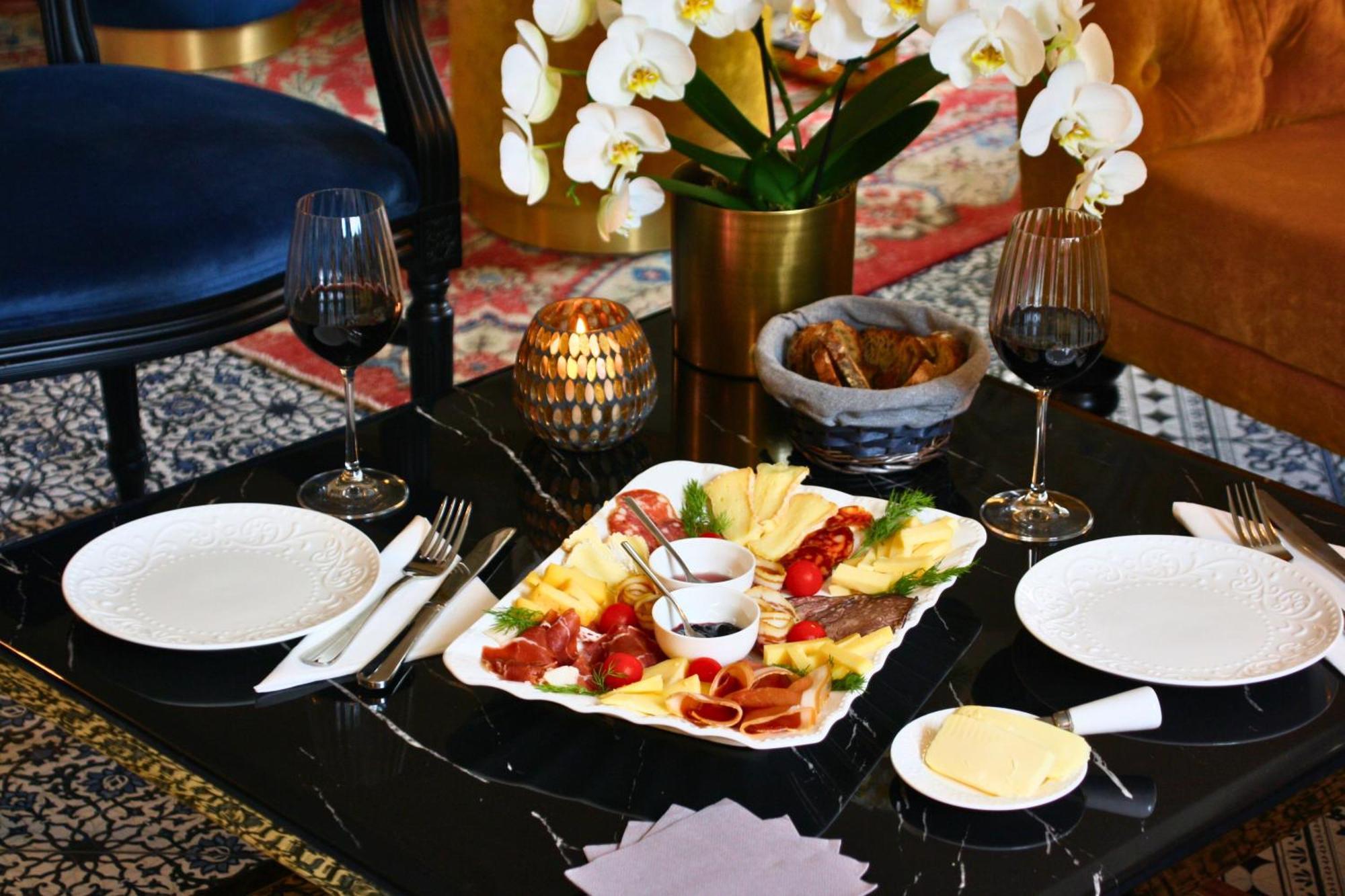 Villa Victoria Hotel Et Spa 乌伊斯特勒昂 外观 照片
