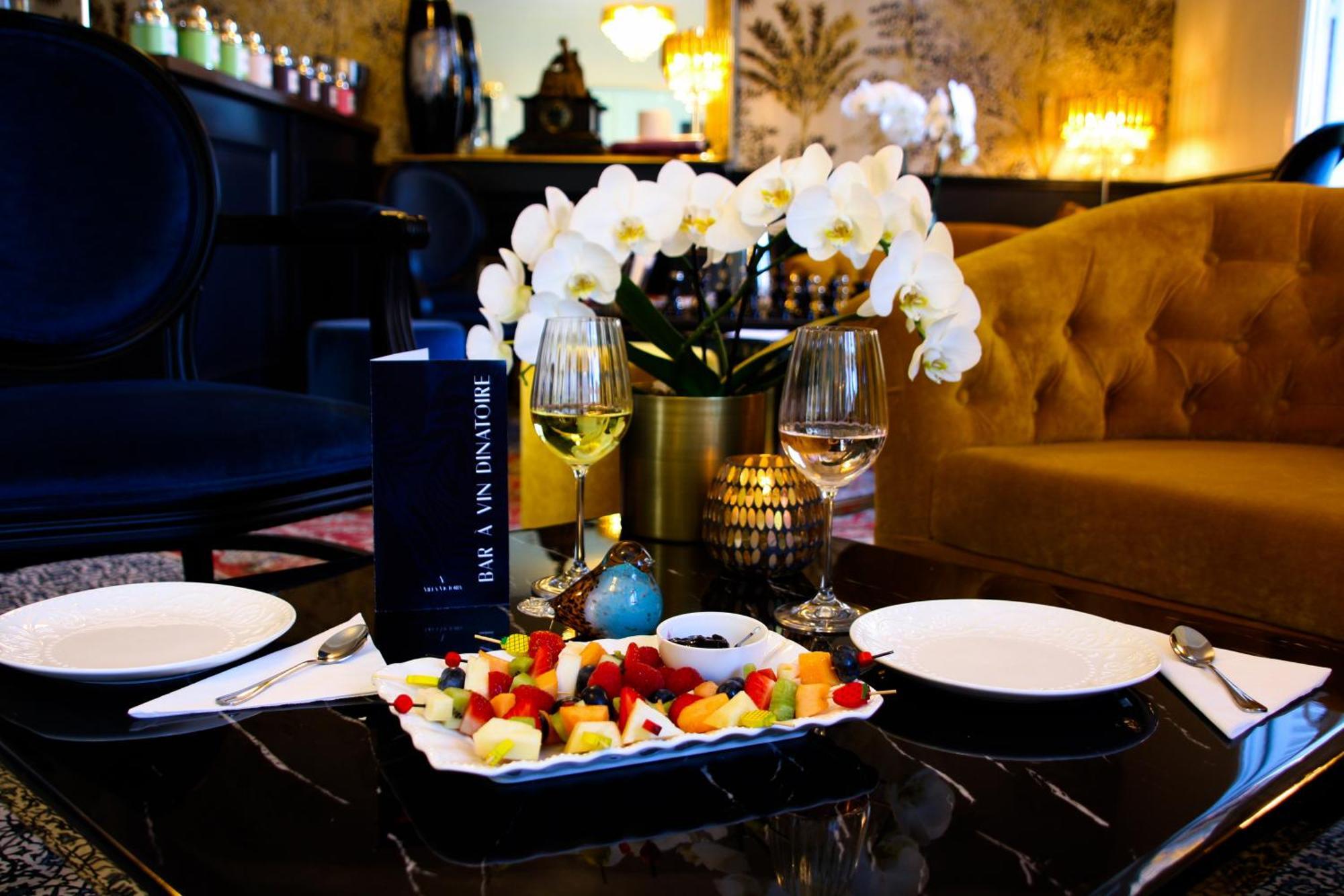 Villa Victoria Hotel Et Spa 乌伊斯特勒昂 外观 照片